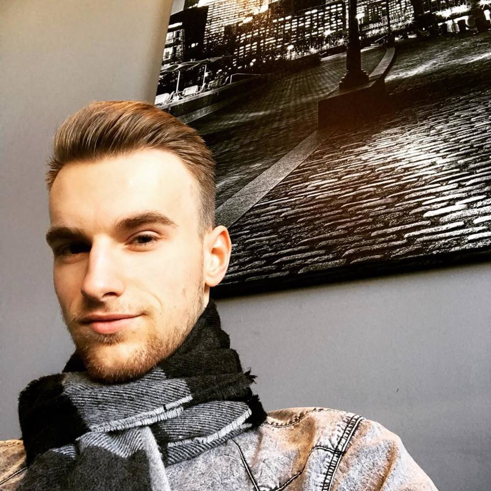 Meet your Posher, Alexandru